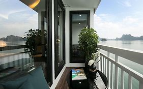 Lapinta Boutique Cruises