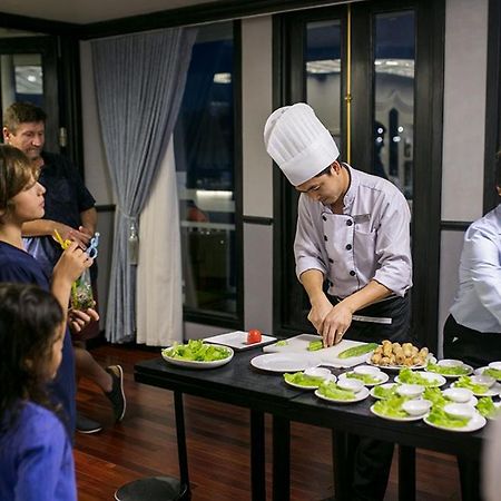 Lapinta Boutique Cruises Hotel Ha Long Exterior photo
