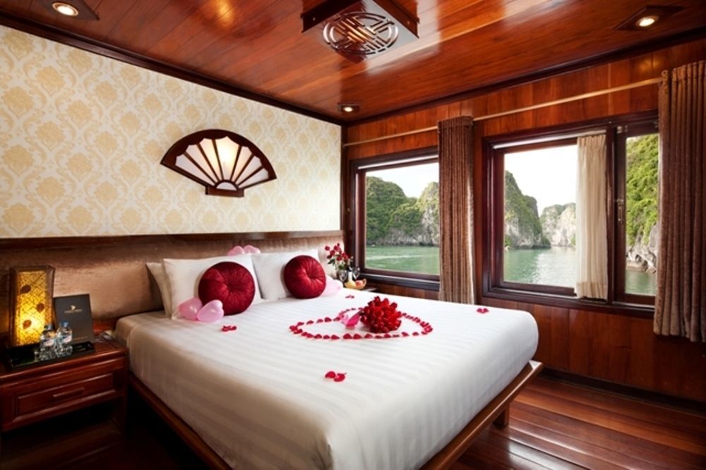 Lapinta Boutique Cruises Hotel Ha Long Exterior photo