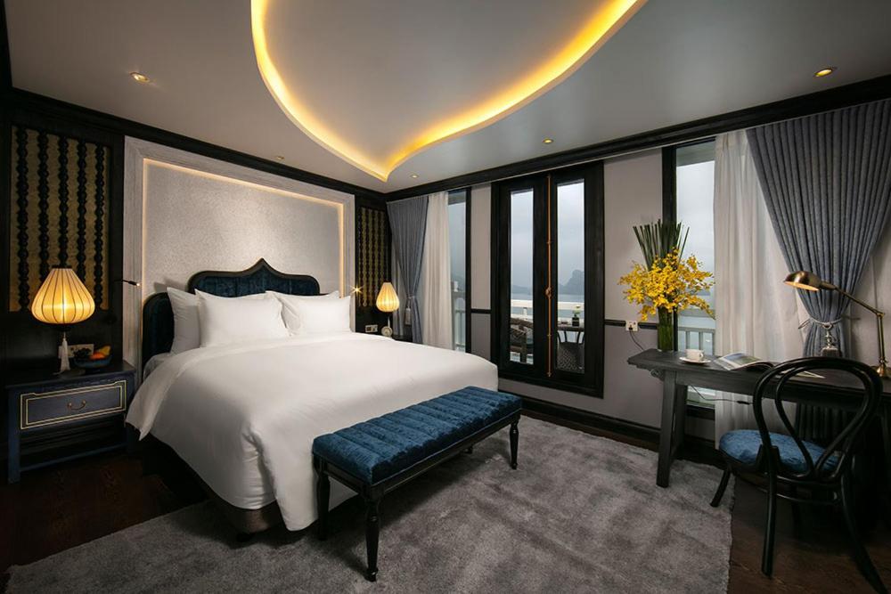 Lapinta Boutique Cruises Hotel Ha Long Exterior photo
